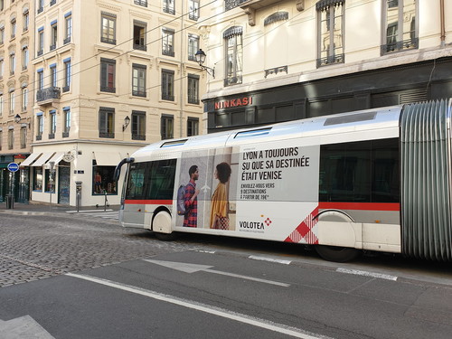 slide-bus